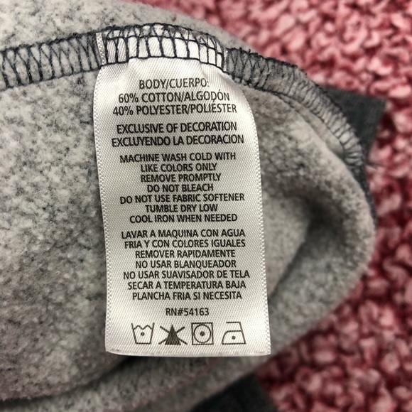 Women’s Calvin Klein Sweater - Picture 4 of 6